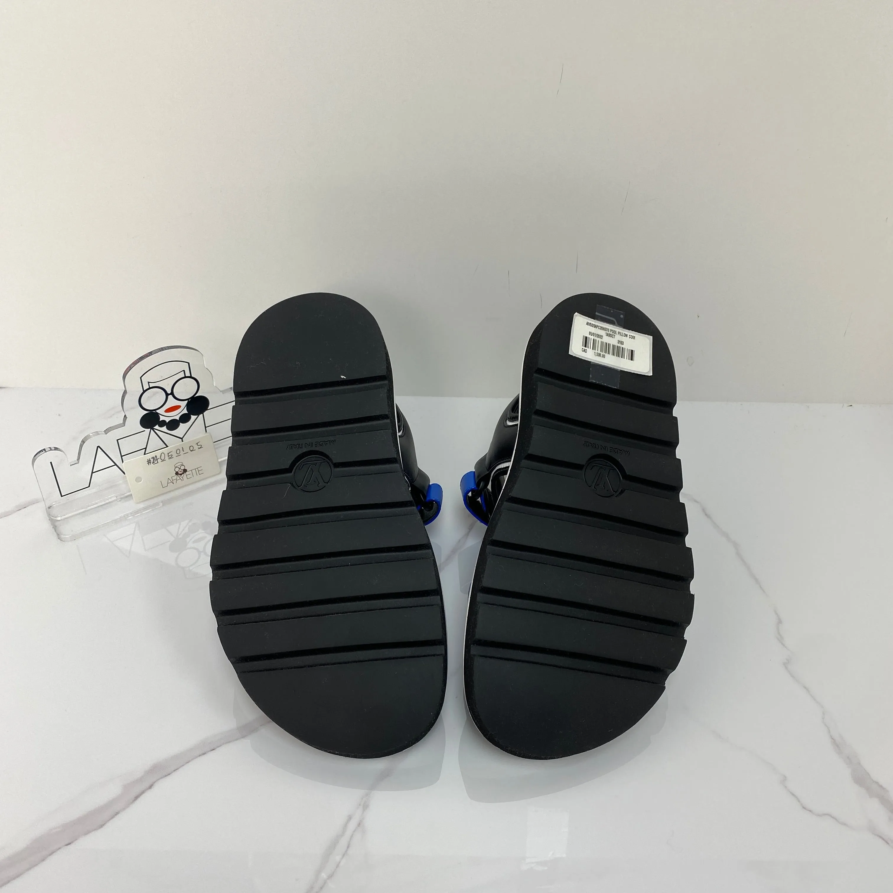 Louis Vuitton Pool Pillow Flat Comfort Sandals