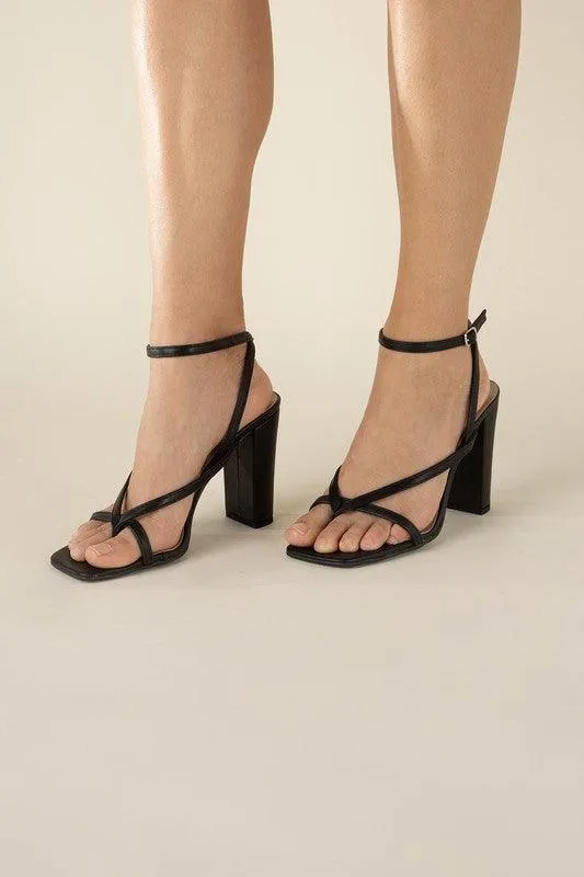 Womens Shoes Style No. Nile-5 Thong Strappy Heels